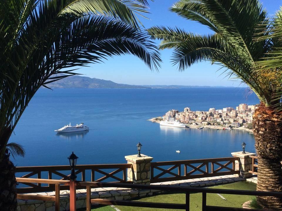 Beautifull Holiday Apartment Larisa Sarande Luaran gambar