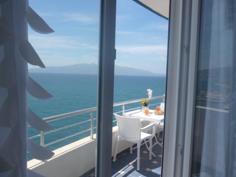 Beautifull Holiday Apartment Larisa Sarande Luaran gambar