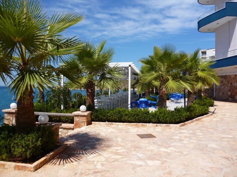 Beautifull Holiday Apartment Larisa Sarande Luaran gambar